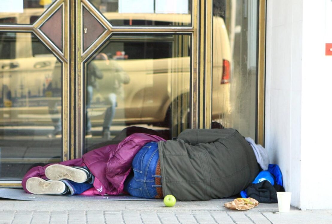 Wie viele obdachlose gibt es in Hamburg